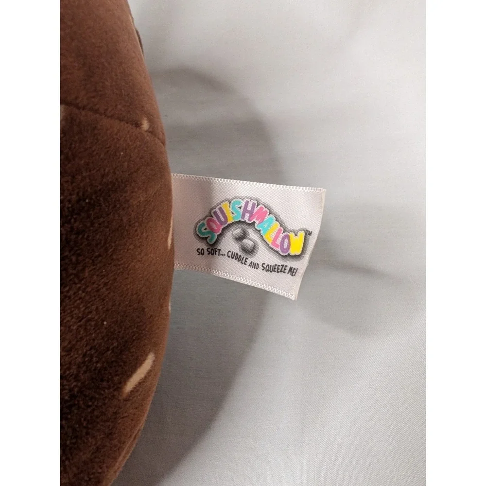 Squishmallow Bara the Blue Beaver 8